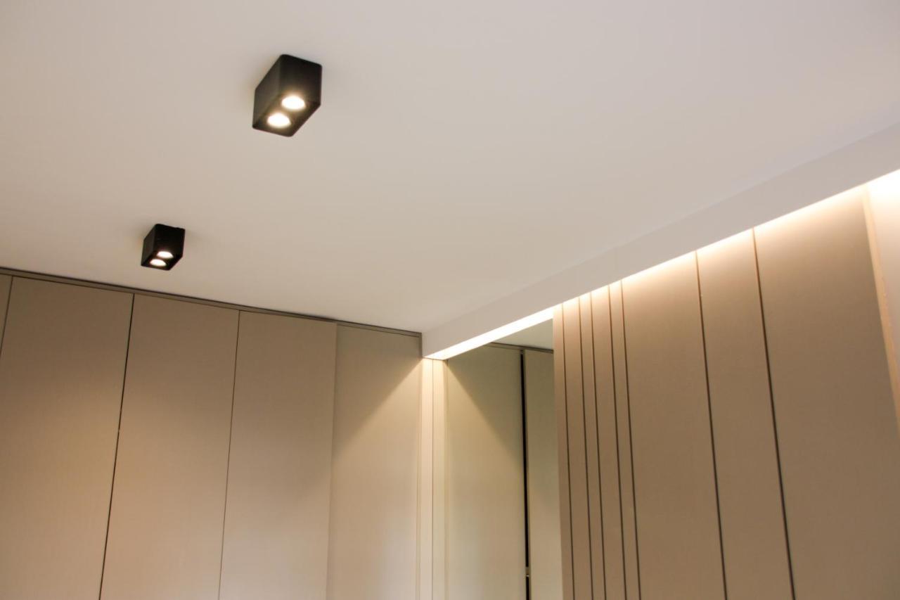 Roza'S Apartment Tirana Center エクステリア 写真