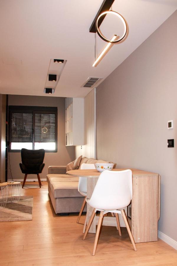 Roza'S Apartment Tirana Center エクステリア 写真